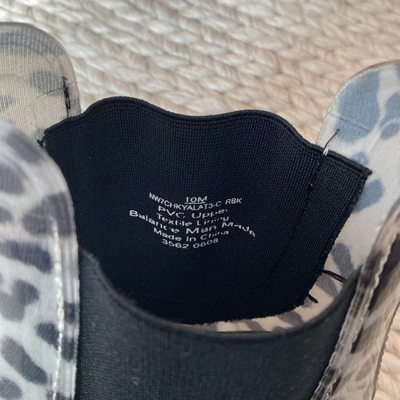 Nine West leopard print short rainboots - Picture 6 of 6